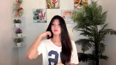 Joshaine online show from November 14, 3:33 pm