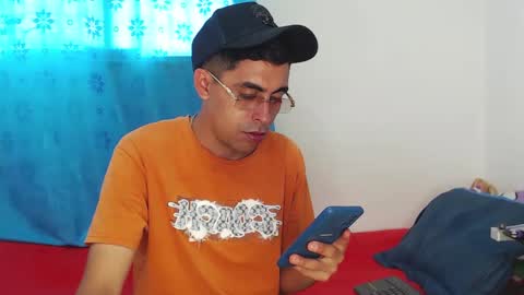 Snapshot of badjuanhot chatting on February 21, 7:10 pm Juan Help us reach 100 likes online show from February 21, 7:10 pm