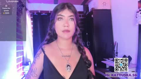 Snapshot of badkatyuska chatting on March 8, 9:29 pm Please help me to reach 100 thumbs up online show from March 8, 9:29 pm