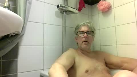 baggelina75 online show from May 4, 5:31 pm