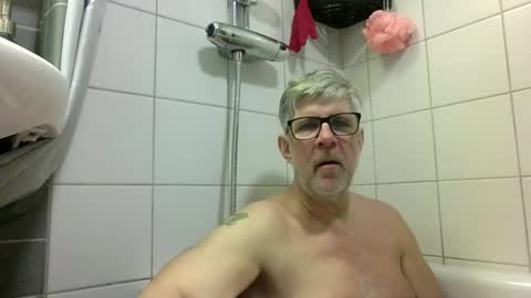 baggelina75 online show from May 6, 6:57 pm