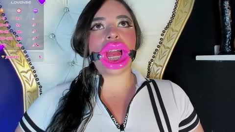 bagiolett  online show from January 8, 8:55 pm