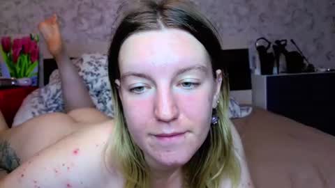 holly online show from June 18, 3:38 pm