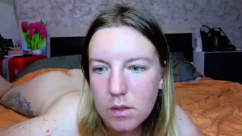 holly online show from July 8, 3:38 pm