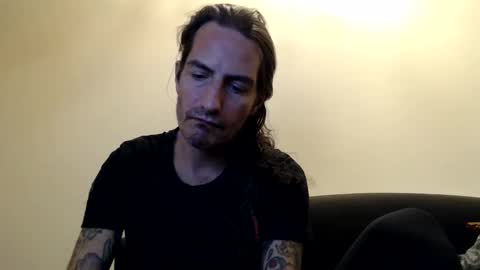 Bailey online show from October 16, 12:00 am