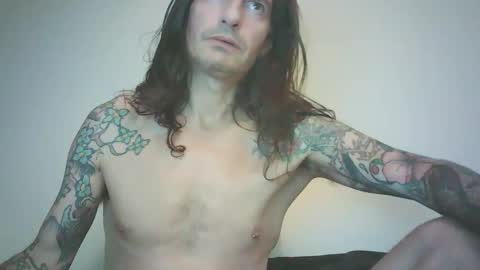 Snapshot of bailey39 chatting on May 13, 12:08 am Bailey online show from May 13, 12:08 am