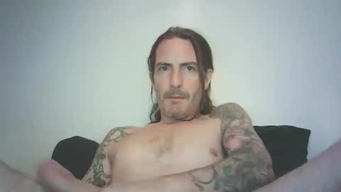 Snapshot of bailey39 chatting on June 4, 12:05 am Bailey online show from June 4, 12:05 am
