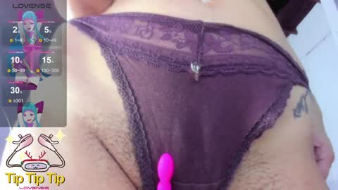 IM BAILEY online show from January 27, 4:09 am