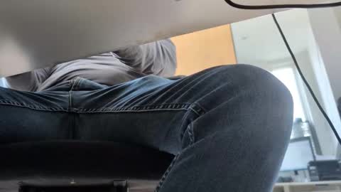 balddutch online show from March 24, 12:43 pm