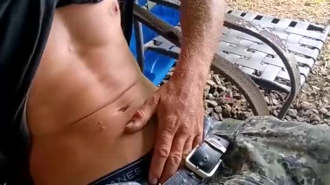 ballshanginglowaf online show from April 4, 12:20 am