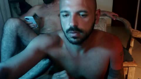 Snapshot of balmtiger8390 chatting on May 25, 12:27 am Tiger Balm online show from May 25, 12:27 am