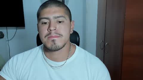 Snapshot of baltazardupont chatting on July 15, 6:51 am Andres - online show from July 15, 6:51 am