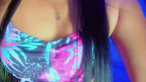 balzescarlett online show from May 16, 8:18 pm