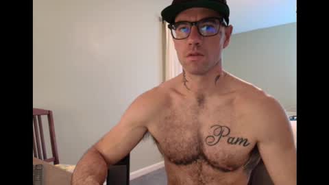 Snapshot of bam14680 chatting on January 18, 1:41 am bam14680 online show from January 18, 1:41 am