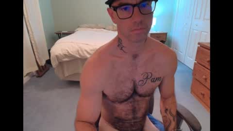 Snapshot of bam14680 chatting on February 16, 12:19 am bam14680 online show from February 16, 12:19 am