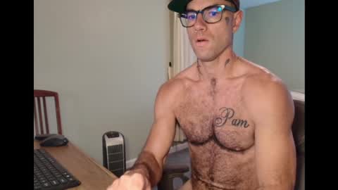 Snapshot of bam14680 chatting on February 18, 3:31 am bam14680 online show from February 18, 3:31 am