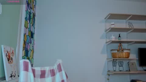 Kira online show from November 30, 1:48 pm