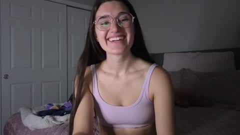 bambifarrina online show from February 25, 3:05 am