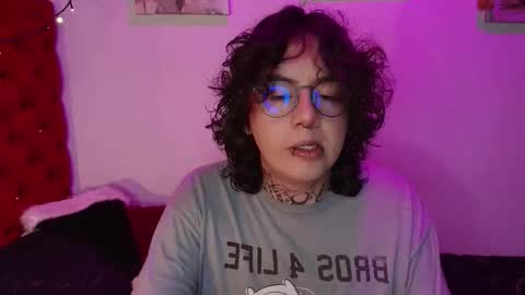 Snapshot of ban_collins chatting on December 23, 6:55 am Esteban online show from December 23, 6:55 am