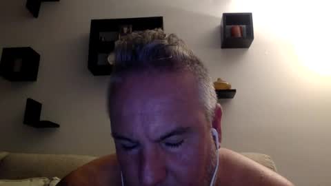 banana5289 online show from June 12, 11:31 am