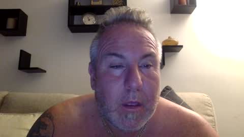banana5289 online show from June 13, 3:15 am