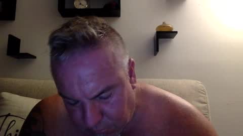 Snapshot of banana5289 chatting on July 3, 8:54 am banana5289 online show from July 3, 8:54 am
