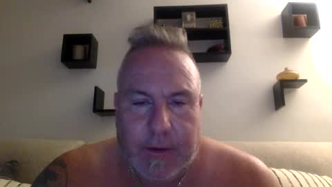 Snapshot of banana5289 chatting on July 21, 7:16 pm banana5289 online show from July 21, 7:16 pm