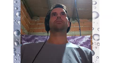 Ezequiel online show from January 19, 1:10 am