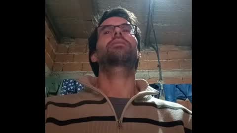 Ezequiel online show from June 19, 1:43 am
