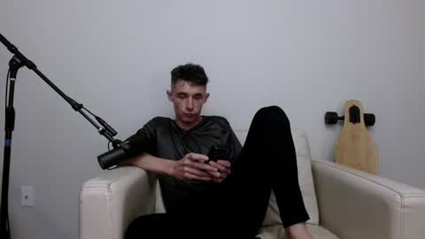 bananacurvesleft online show from June 24, 3:38 am