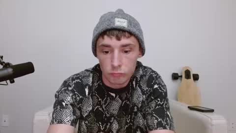 bananacurvesleft online show from June 28, 3:45 am