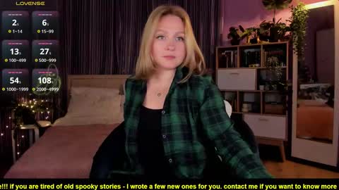 Snapshot of bananarum chatting on October 17, 2:30 pm Allie online show from October 17, 2:30 pm
