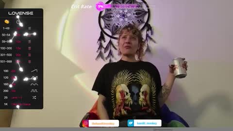 Snapshot of bandit_monkey chatting on October 20, 2:12 am V E R O N I C A online show from October 20, 2:12 am
