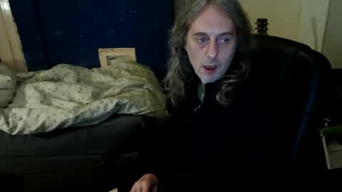 bangintoleather online show from May 10, 2:06 am