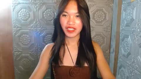 baninay810654 online show from September 17, 10:22 pm