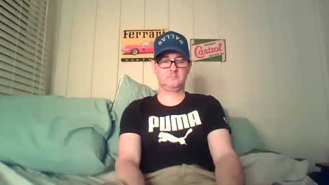 Snapshot of banksysmash chatting on November 18, 1:44 am Jay online show from November 18, 1:44 am