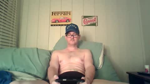 Snapshot of banksysmash chatting on November 25, 4:56 am Jay online show from November 25, 4:56 am