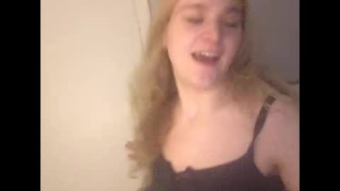 bansam1738 online show from May 15, 11:56 pm