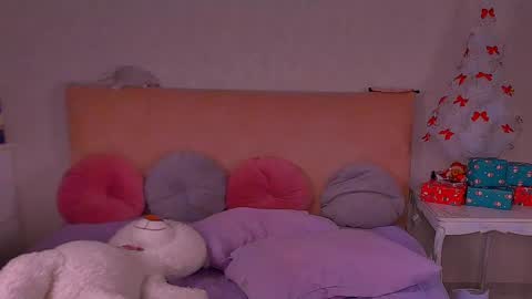 Barbie Kim online show from January 12, 1:53 am