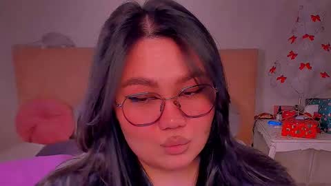 Barbie Kim online show from February 11, 9:56 pm