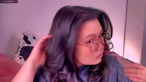 Barbie Kim online show from November 14, 6:28 pm