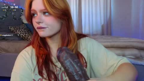 barbara_dunnn online show from May 4, 9:49 am