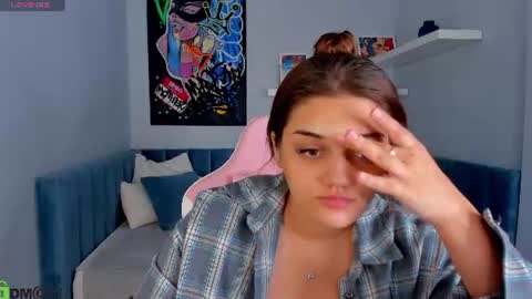 Snapshot of barbara_santiago chatting on July 18, 9:46 am Aisha online show from July 18, 9:46 am