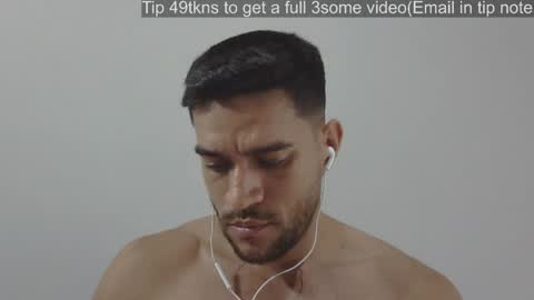 Ruben-Mei online show from May 16, 7:34 pm