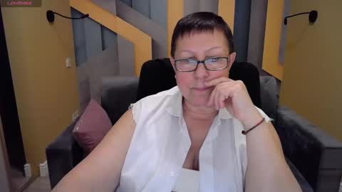 Snapshot of barbaraturners chatting on December 23, 5:28 am barbaraturners online show from December 23, 5:28 am