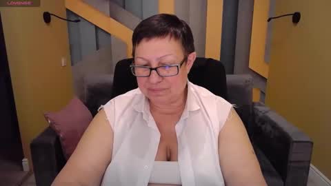 Snapshot of barbaraturners chatting on January 20, 5:15 am barbaraturners online show from January 20, 5:15 am