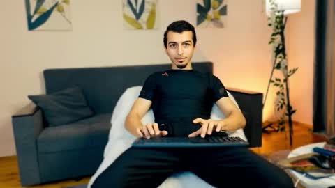 John online show from November 30, 7:34 am