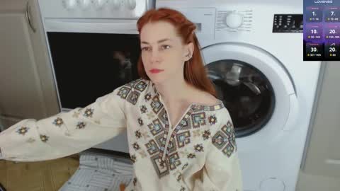 Amina online show from October 17, 6:21 pm