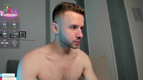 Snapshot of barberryx chatting on November 3, 6:14 am ENRIQUE online show from November 3, 6:14 am