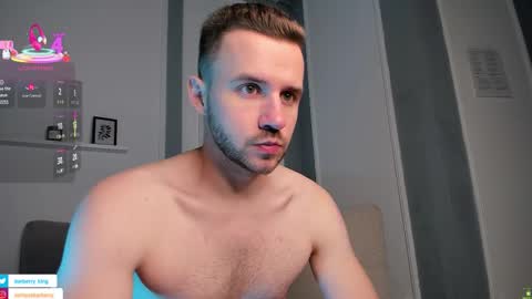 Snapshot of barberryx chatting on November 9, 6:23 am ENRIQUE online show from November 9, 6:23 am